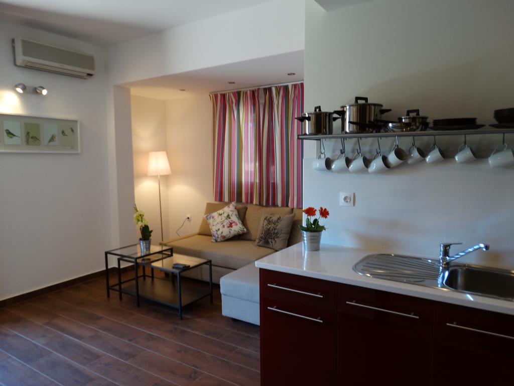 Dassia Beach Pension Habitación foto